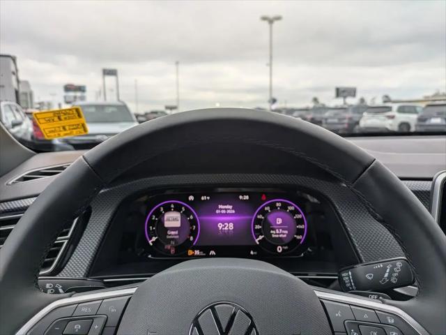 2026 Volkswagen Atlas Cross Sport SEL Premium R-Line