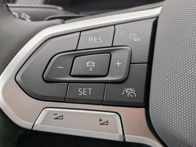 2026 Volkswagen Atlas Cross Sport SEL Premium R-Line