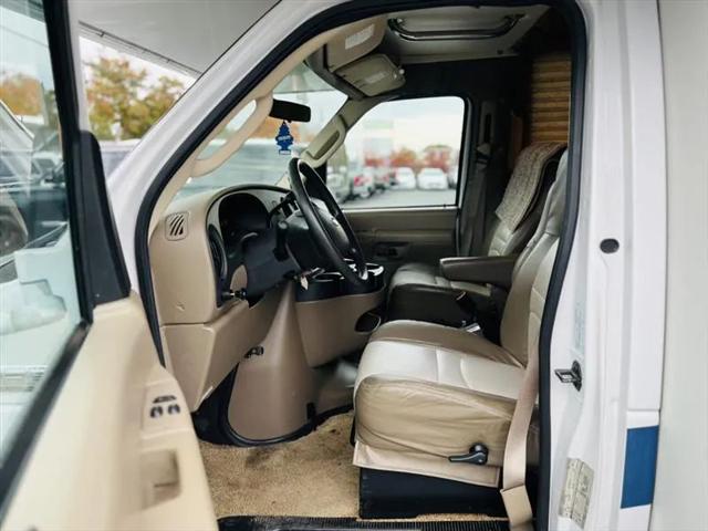 2006 Ford E-450 Cutaway XL