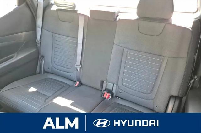 2026 Hyundai Santa Cruz SE