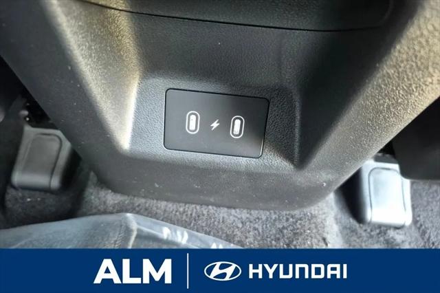 2026 Hyundai Santa Cruz SE