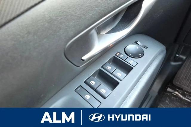 2026 Hyundai Santa Cruz SE