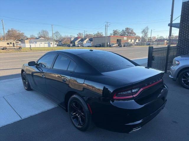 2020 Dodge Charger SXT RWD