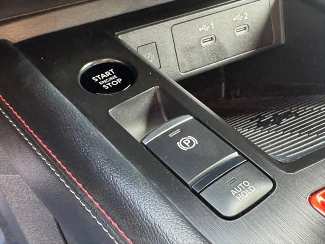 2025 Nissan Kicks SR Intelligent AWD