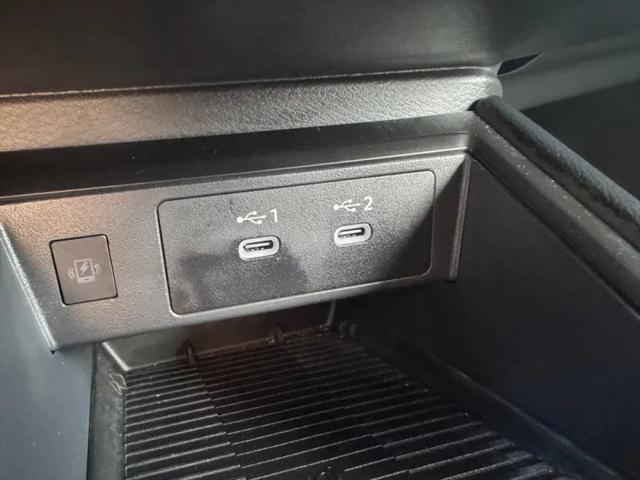 2025 Nissan Kicks SR Intelligent AWD