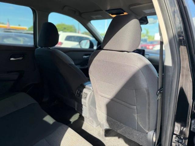 2023 Nissan Rogue SV FWD