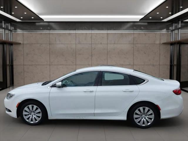 2015 Chrysler 200 LX