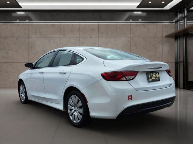 2015 Chrysler 200 LX