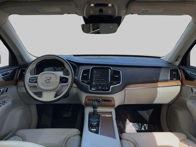 2019 Volvo XC90 T6 Inscription