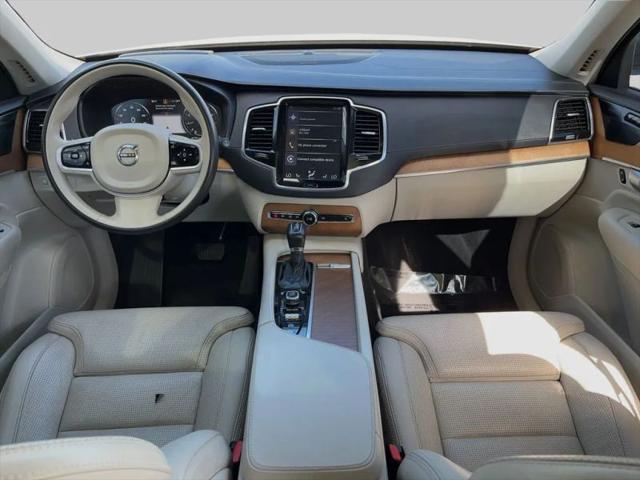 2019 Volvo XC90 T6 Inscription