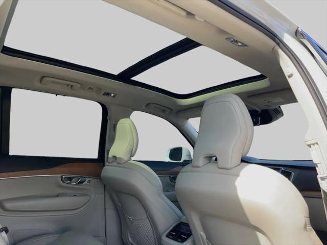 2019 Volvo XC90 T6 Inscription
