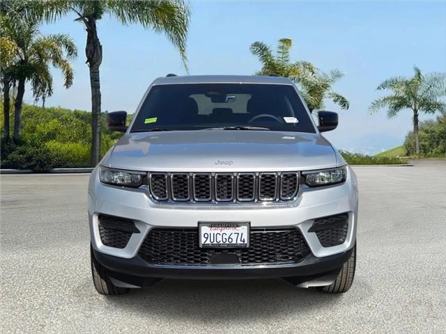 2025 Jeep Grand Cherokee Laredo X 4x2