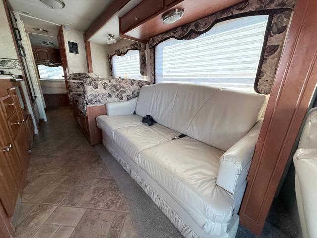 2006 Ford E-450 Cutaway Commercial