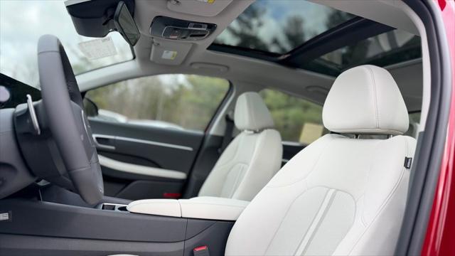 2026 Hyundai Sonata Hybrid SEL