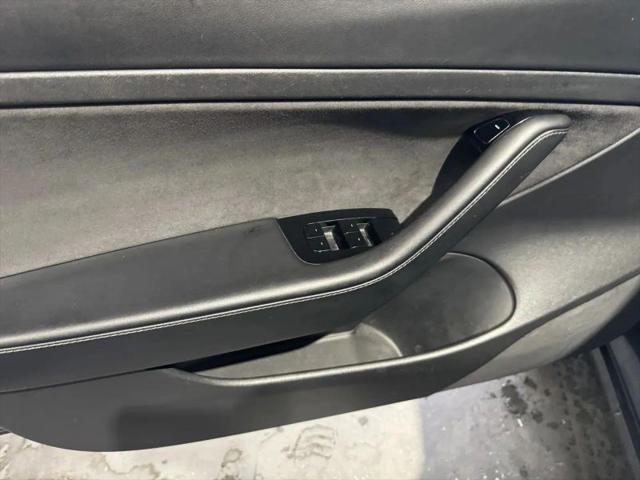 2020 Tesla Model 3 Standard Range Rear-Wheel Drive