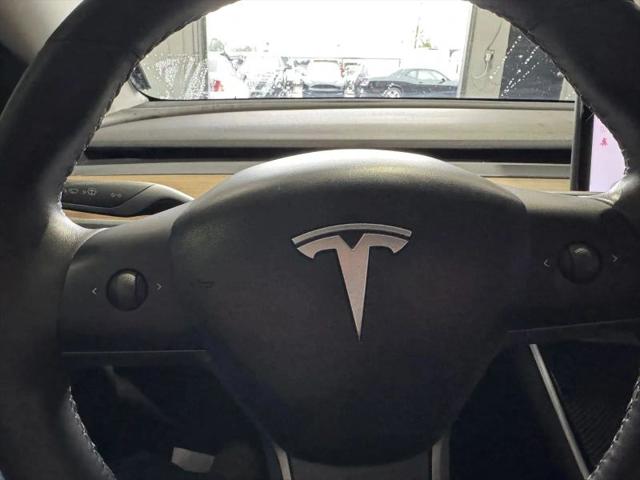 2020 Tesla Model 3 Standard Range Rear-Wheel Drive