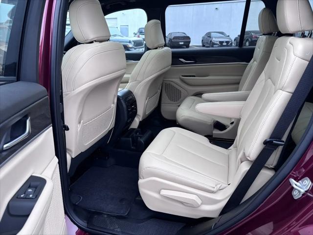 2025 Jeep Grand Cherokee L Limited 4x2