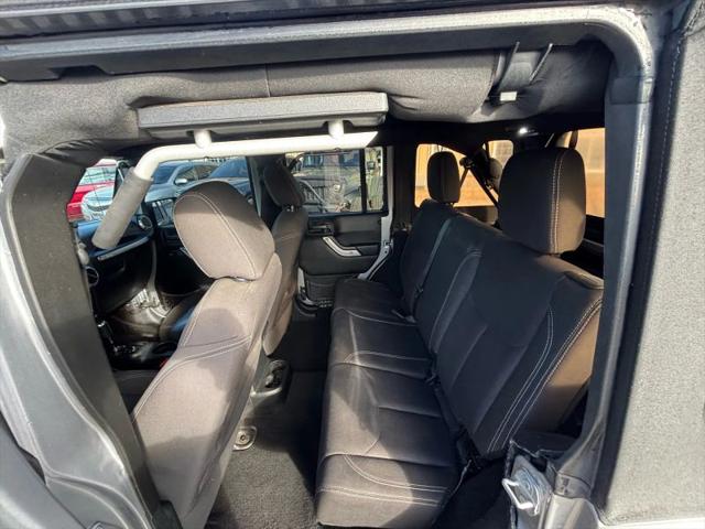 2017 Jeep Wrangler Unlimited Sahara 4x4