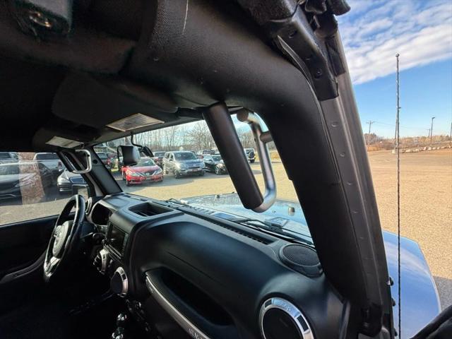 2017 Jeep Wrangler Unlimited Sahara 4x4