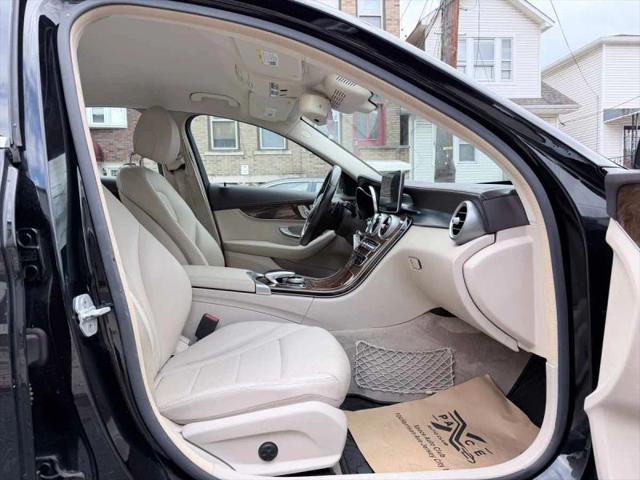 2015 Mercedes-Benz C-CLASS C 300 4MATIC