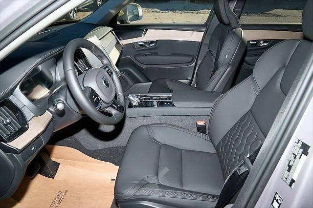 2026 Volvo XC90 Plus, B6 AWD Gas (mild hybrid), Gasoline, Bright, 7 Seats