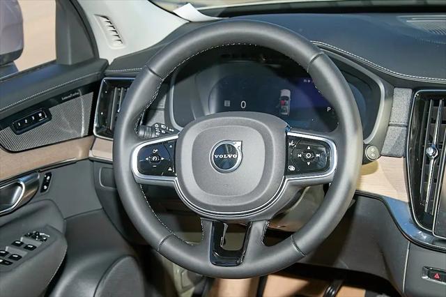 2026 Volvo XC90 Plus, B6 AWD Gas (mild hybrid), Gasoline, Bright, 7 Seats