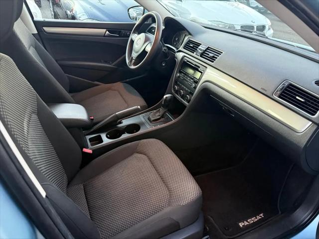 2012 Volkswagen Passat 2.5L S