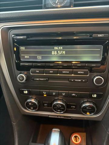 2012 Volkswagen Passat 2.5L S