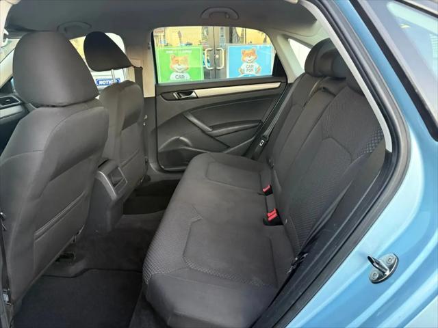 2012 Volkswagen Passat 2.5L S