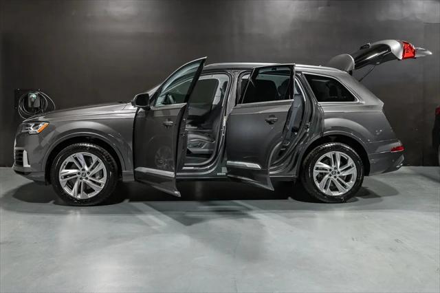2020 Audi Q7 Premium Plus 55 TFSI quattro Tiptronic
