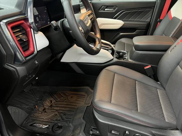 2024 GMC Canyon AT4X
