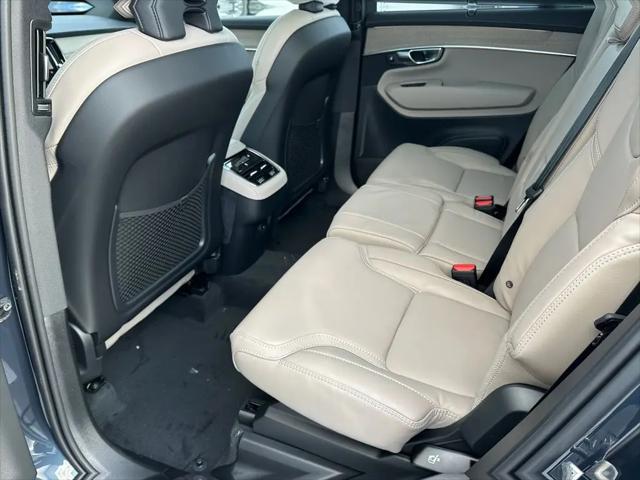 2026 Volvo XC90 Ultra Dark Theme, B6 AWD Gas (mild hybrid), Gasoline, 7 Seats