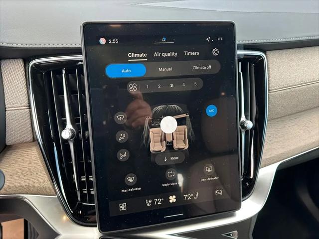 2026 Volvo XC90 Ultra Dark Theme, B6 AWD Gas (mild hybrid), Gasoline, 7 Seats