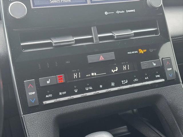 2022 Toyota Avalon XLE