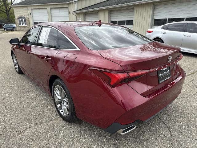 2022 Toyota Avalon XLE