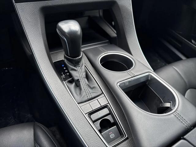 2022 Toyota Avalon XLE