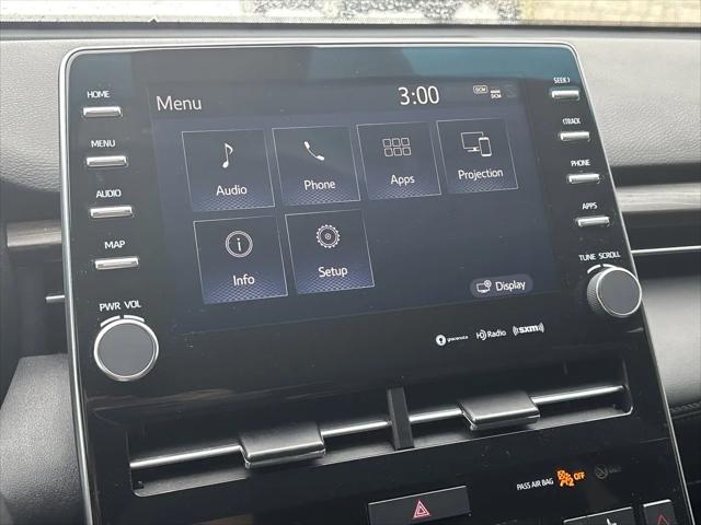 2022 Toyota Avalon XLE