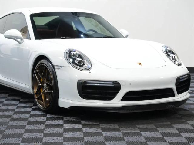 2018 Porsche 911 Turbo S