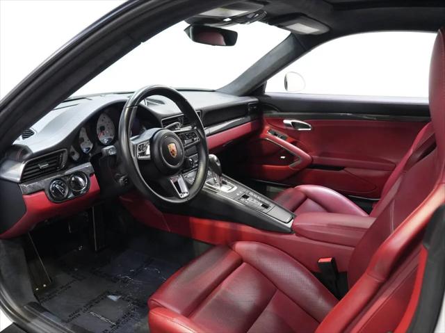 2018 Porsche 911 Turbo S