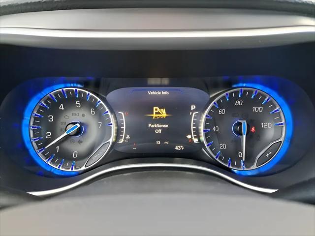 2026 Chrysler Pacifica Select AWD