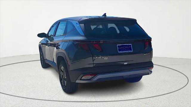 2026 Hyundai Tucson Hybrid Blue SE