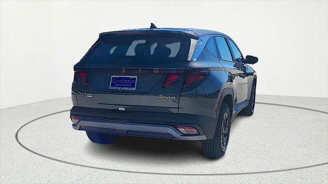 2026 Hyundai Tucson Hybrid Blue SE