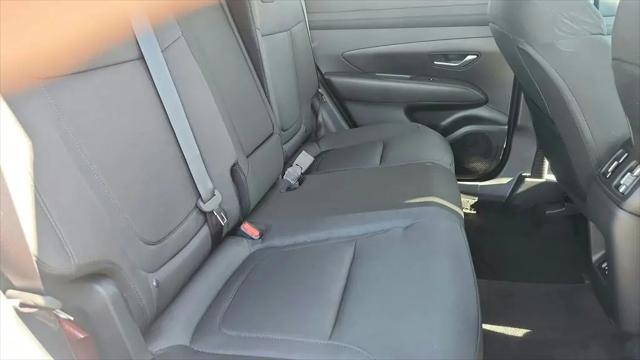 2026 Hyundai Tucson Hybrid Blue SE
