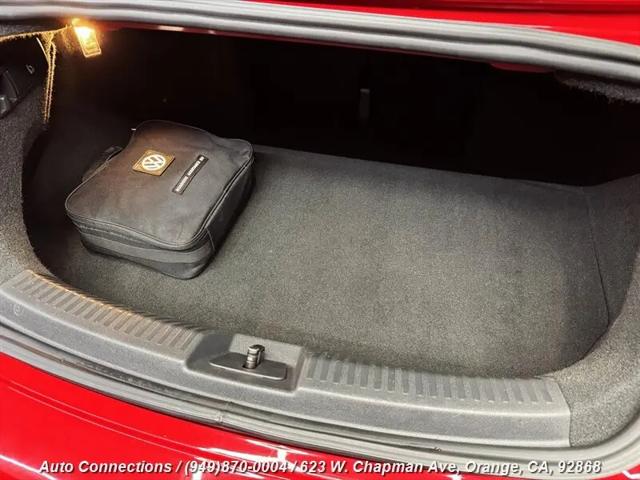 2018 Volkswagen Beetle 2.0T Coast