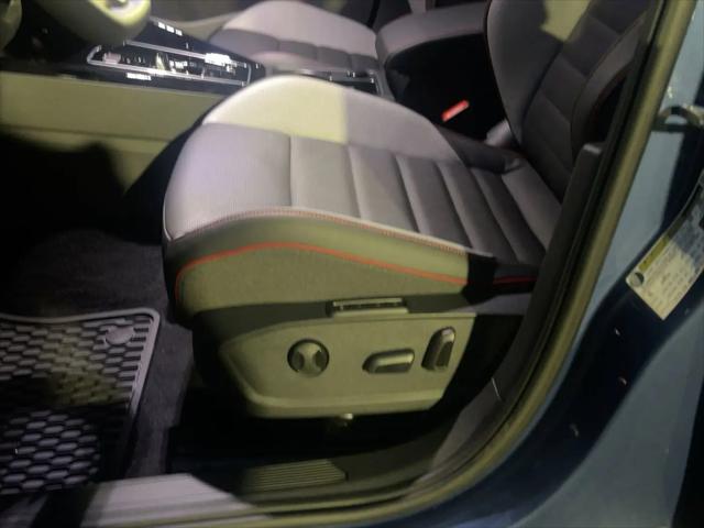 2026 Volkswagen Golf GTI SE
