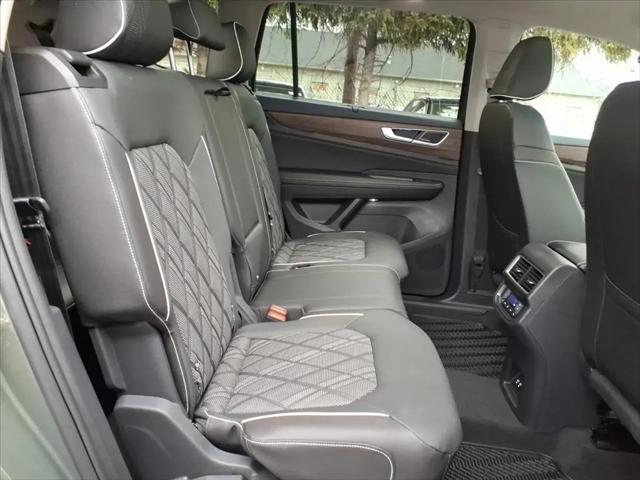 2026 Volkswagen Atlas SEL Premium R-Line