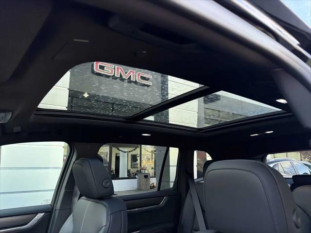 2026 GMC Acadia Elevation FWD