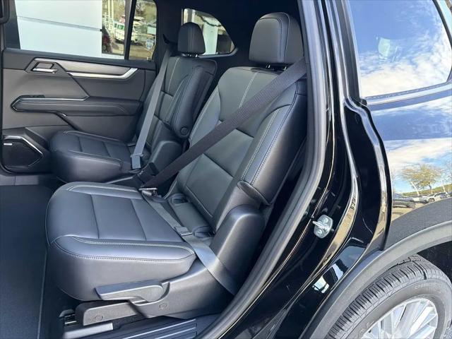2026 GMC Acadia Elevation FWD