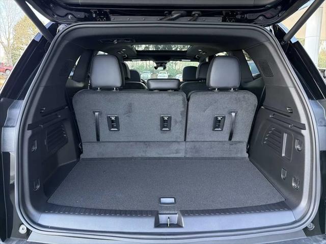 2026 GMC Acadia Elevation FWD