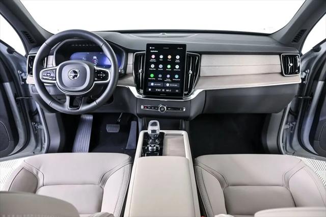 2026 Volvo XC90 Plus, B6 AWD Gas (mild hybrid), Gasoline, Bright, 7 Seats